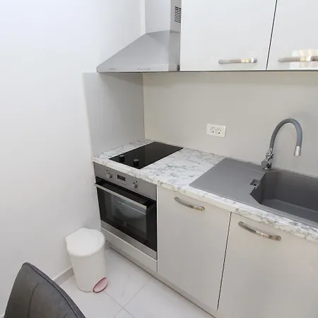 Modernes Direkt Am Und Nur 400 Meter Zum - In Apartman *